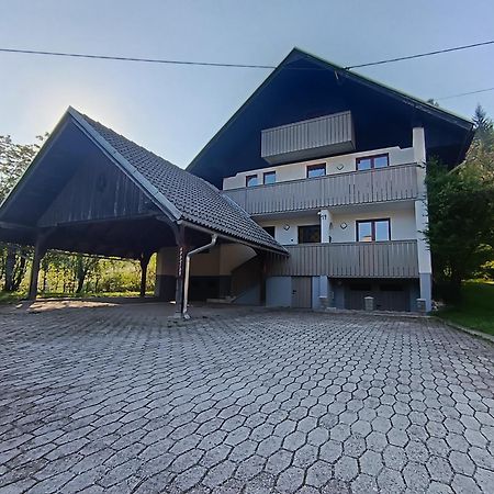 Appleby Apartments Kersnik Bohinj ภายนอก รูปภาพ