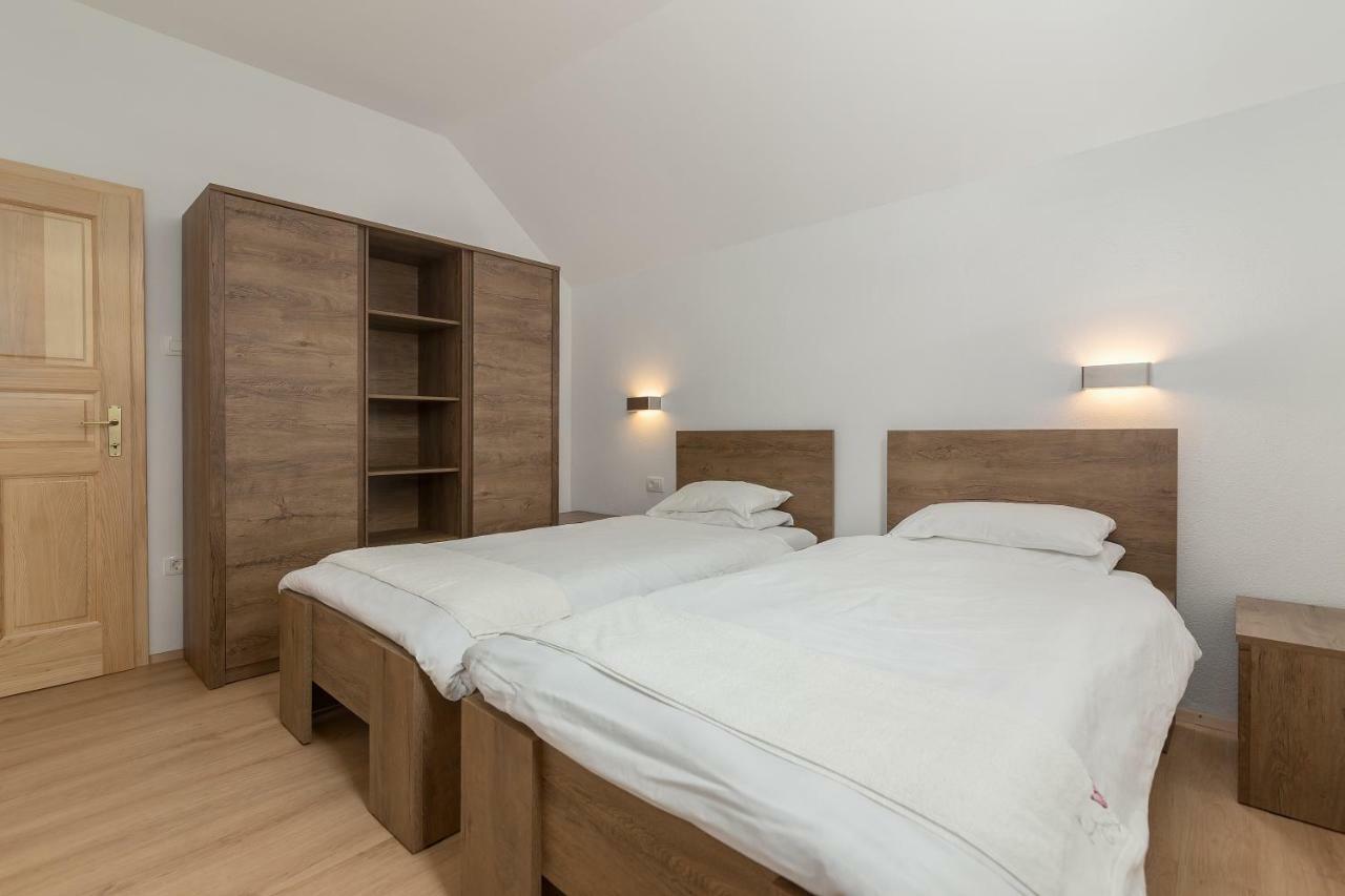 Appleby Apartments Kersnik Bohinj ภายนอก รูปภาพ